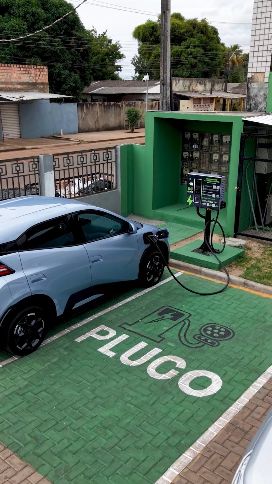 Posto Power — BYD carregando